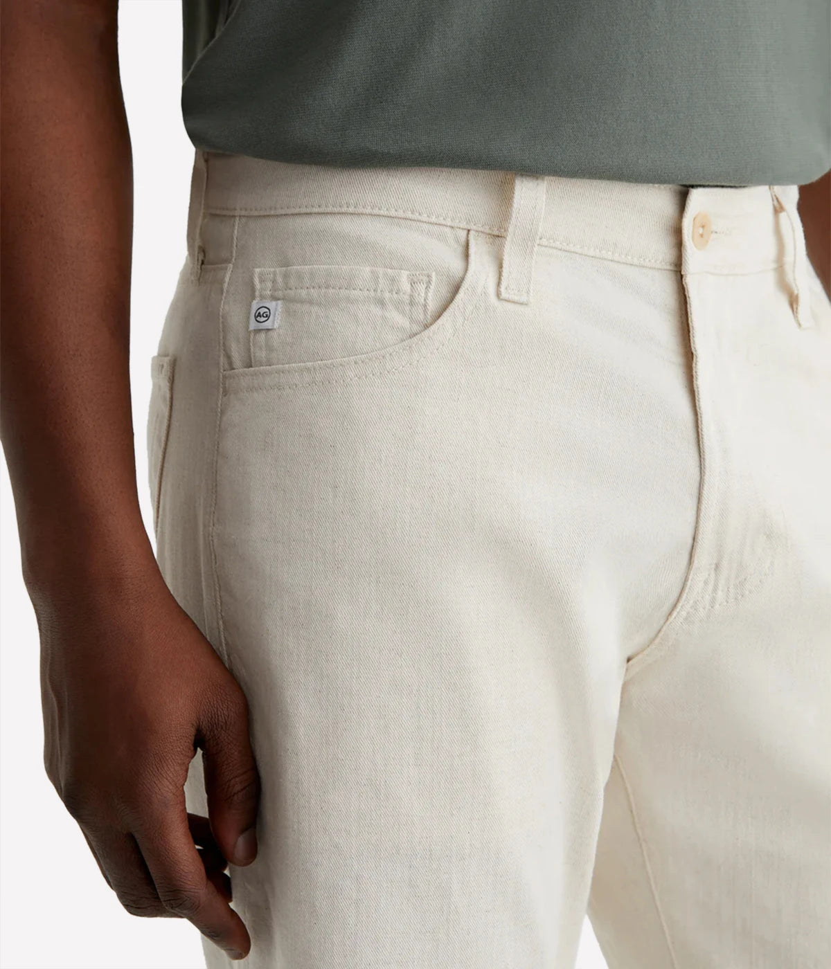 Everett Slim Straight Jeans in a cotton-linen blend, offering a slight taper at the leg. Soft and breathable with a touch of stretch, featuring classic five-pocket styling. Material: 57% Cotton, 30% Lyocell, 11% Linen, 2% Elastane. Made in USA.