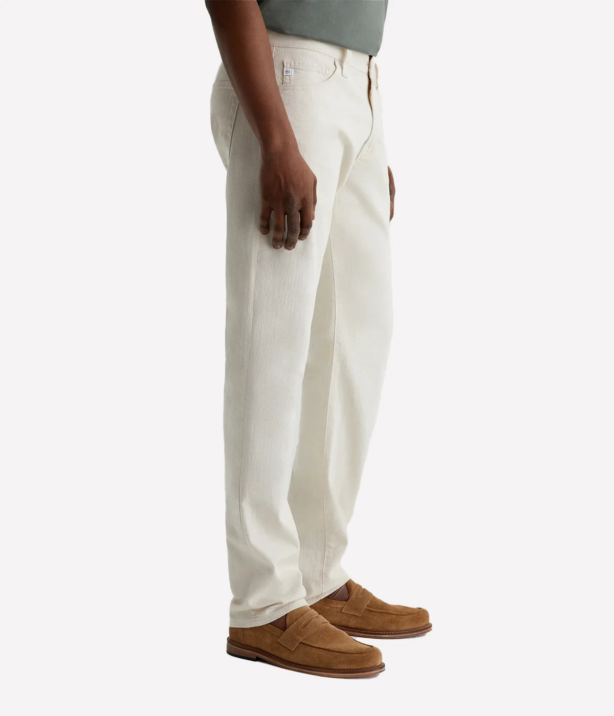 Everett Slim Straight Jeans in a cotton-linen blend, offering a slight taper at the leg. Soft and breathable with a touch of stretch, featuring classic five-pocket styling. Material: 57% Cotton, 30% Lyocell, 11% Linen, 2% Elastane. Made in USA.