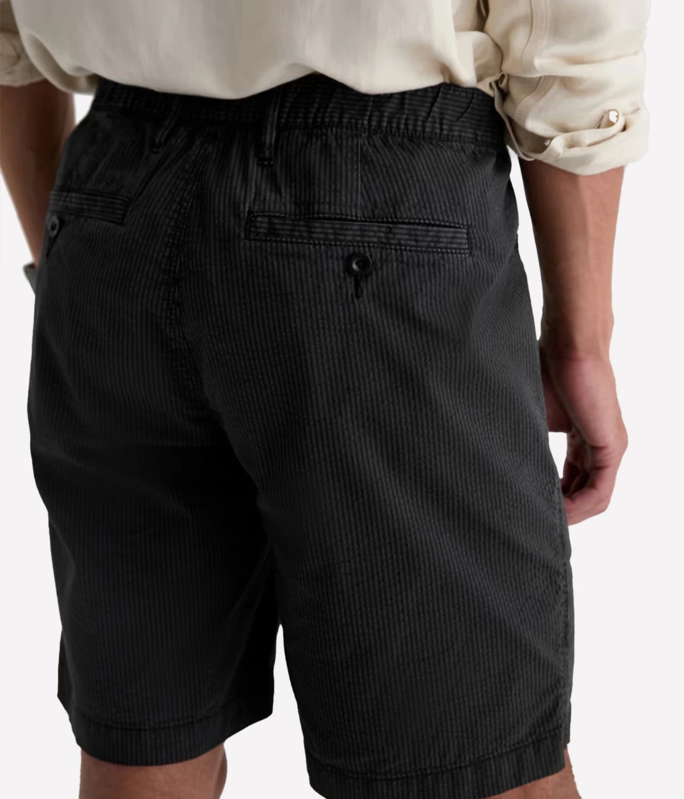 Cove Short in Sulfur Antique Black