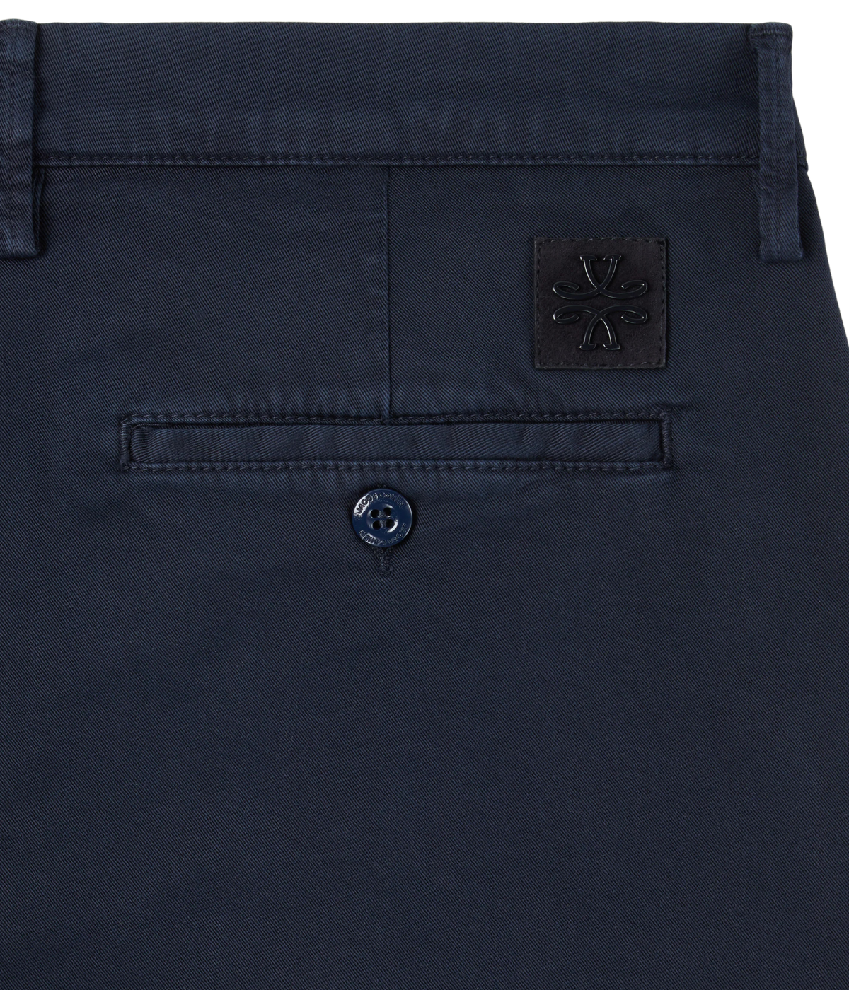 Jacob Cohen Pantalone Slim Fit Bobby in Navy Blue back closeup view featuring suede logo patch