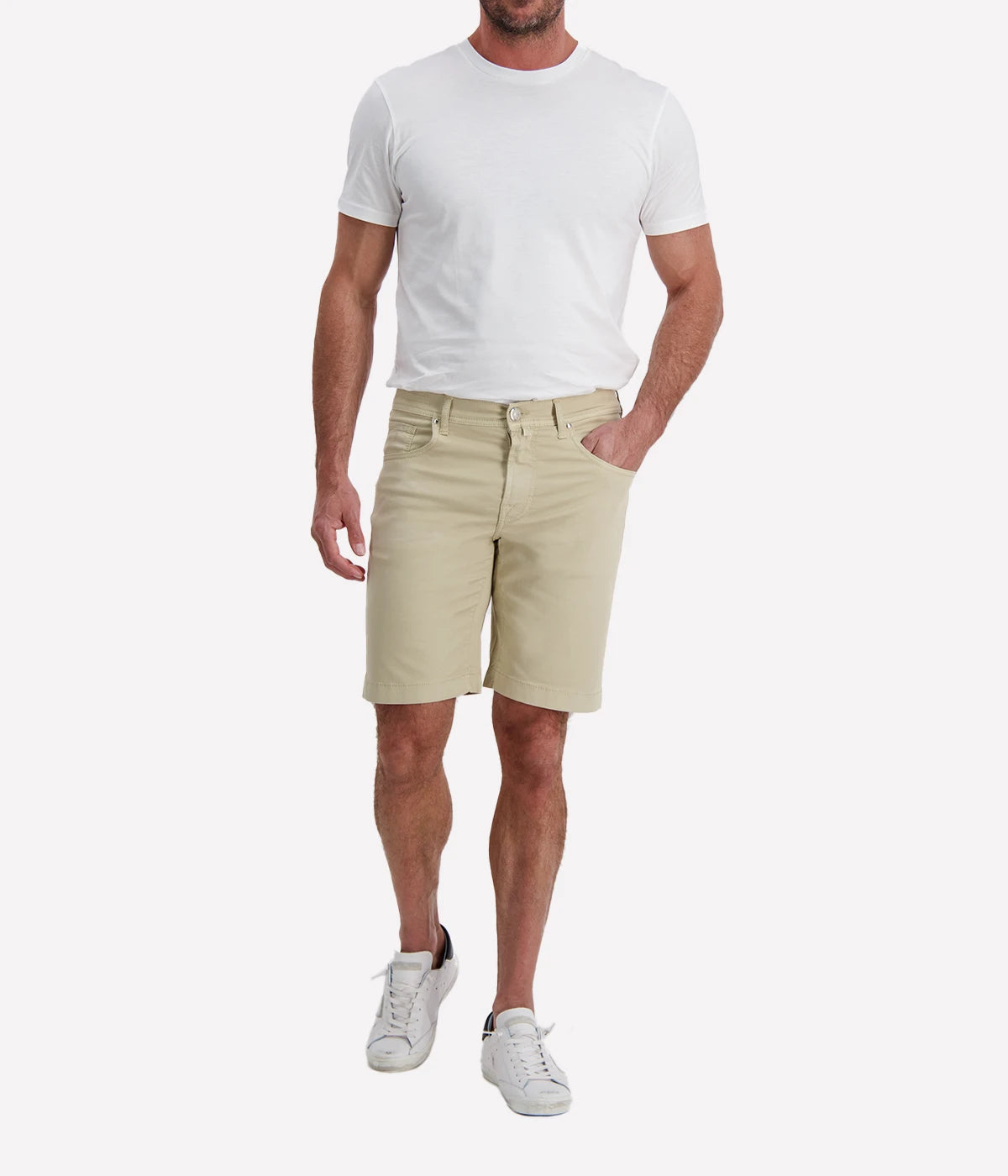 Jacob Cohën Nicolas Bermuda 5 PKT Slim Fit in C99 Light Beige Suede Patch – Front View Tailored Bermuda Shorts