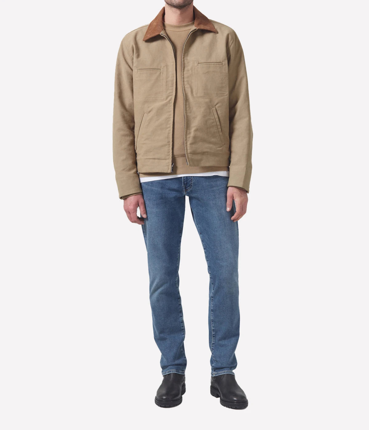 Adler Jean, designed with a low-rise waist and tapered legs. Inspired by the city's rock scene, this streamlined pair features a minimalist design, free of unnecessary embellishments. Crafted from a blend of lyocell, organic cotton, modal, polyester, and elastane for a comfortable, flexible fit.