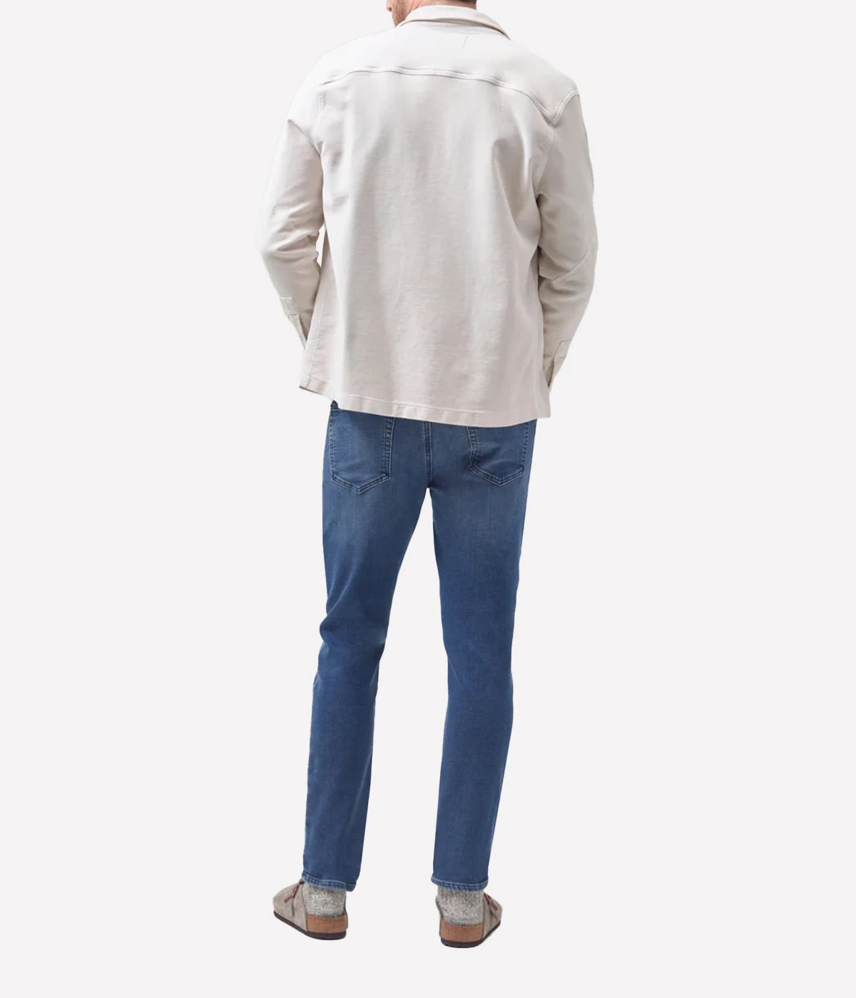 Adler Jean, featuring a low-rise waist and tapered legs. Inspired by the city's rock scene, this streamlined jean is free of embellishments for a minimalist, unfussy design. Crafted from a blend of lyocell, organic cotton, modal, polyester, and elastane for a comfortable fit.