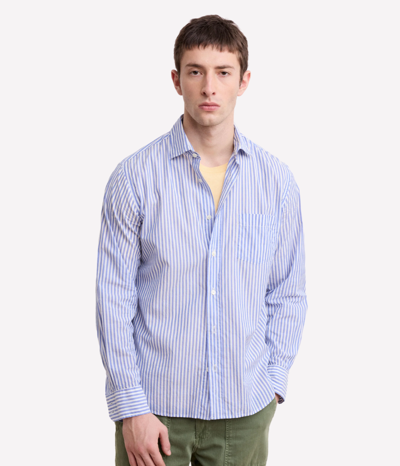 Men’s blue and white striped button-up shirt by Hartford, made from 100% cotton with a relaxed fit and classic collar. Perfect for smart-casual styling.
