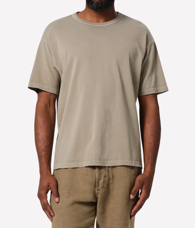 Beige Citizens of Humanity Box Tee – a premium organic cotton t-shirt with a relaxed boxy fit, classic crewneck, and soft brushed texture for effortless everyday style.