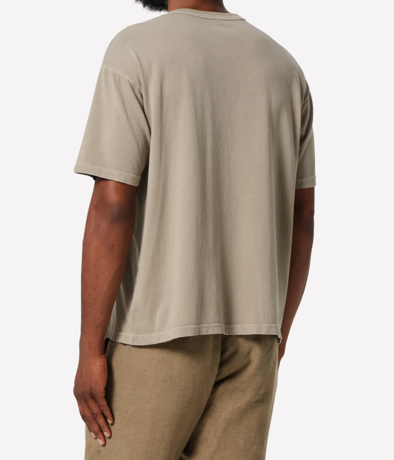 Beige Citizens of Humanity Box Tee – a premium organic cotton t-shirt with a relaxed boxy fit, classic crewneck, and soft brushed texture for effortless everyday style.