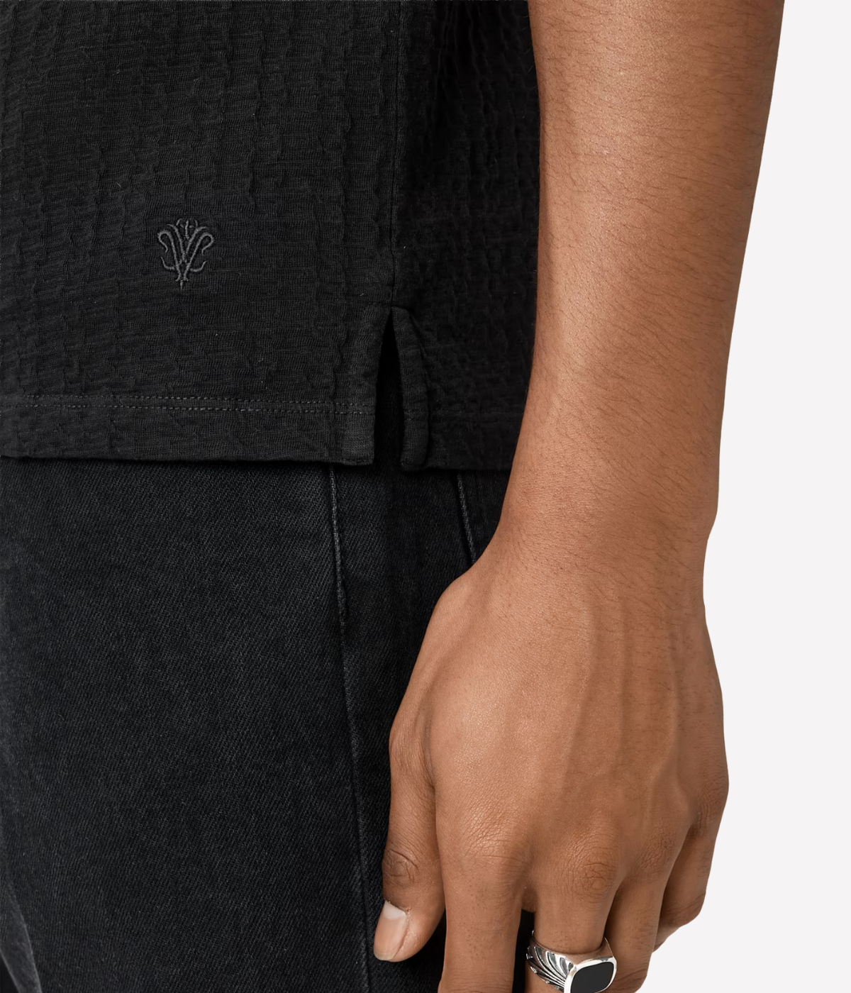 Brasse Short Sleeve Crew Tee in Black