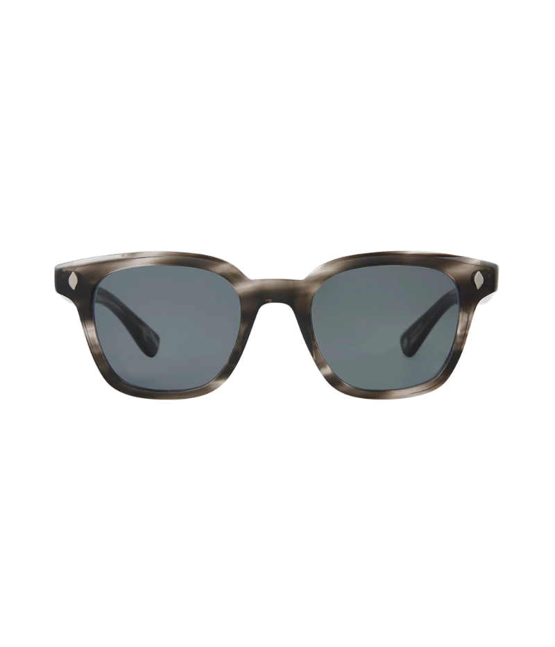 GLCO Broadway Sun sunglasses in an updated wayfarer design with contoured temples inspired by ‘50s car fins. Featuring water-drop plaques, premium glass lenses with 100% UV protection, and a hand-finished cellulose acetate frame for a sleek, vintage-modern look.