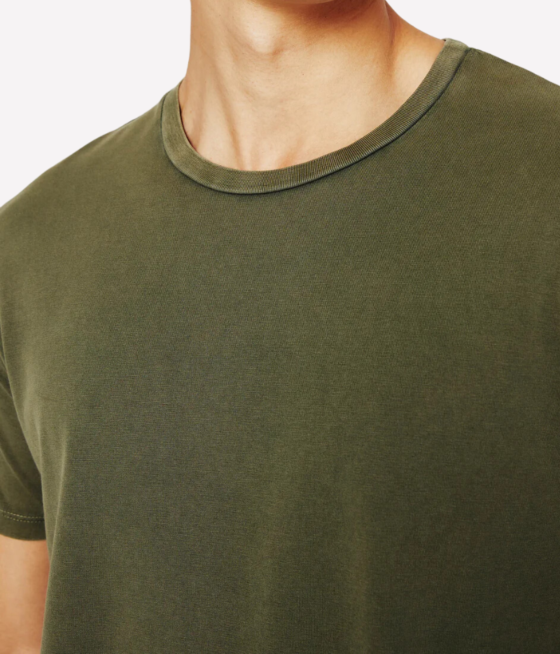 Close-up of the Bryce crew neck T-shirt’s ribbed neckline, emphasising its premium cotton construction and vintage infantry green colour.