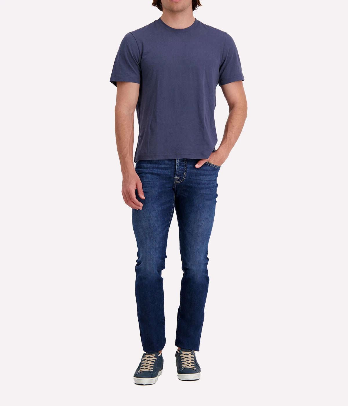 The Clean Finish Jersey Short Sleeve Crew in luxurious jersey fabric, designed for a classic fit. Featuring a binded neck and clean finished hem, this timeless t-shirt is the perfect addition to elevate any wardrobe. Ideal for casual or smart-casual outfits, this versatile piece offers effortless style and durability.