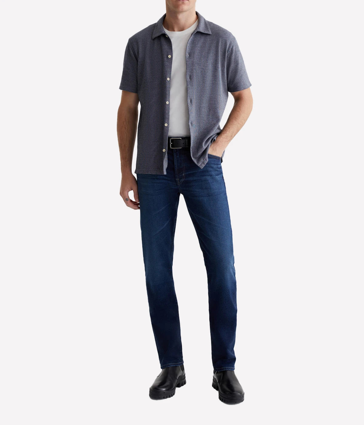 Five- pocket men's jeans with a comfortable mid-rise waist and a straight fit that’s relaxed from hip to knee, tapering slightly at the leg opening. Detailed measurements include a 10.25" front rise, 16" knee opening, 15" bottom opening, and 33" inseam.