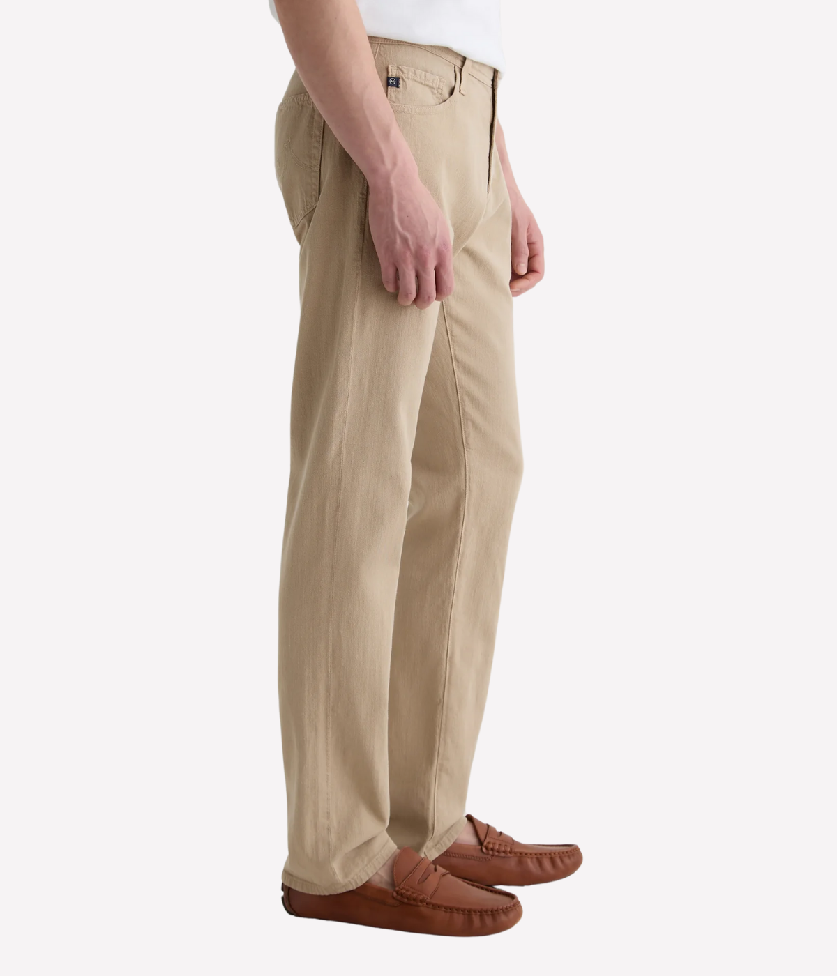 AG Everett slim straight jeans in Café Con Leche, crafted from breathable twill linen blend with a tapered leg and mid-rise fit.