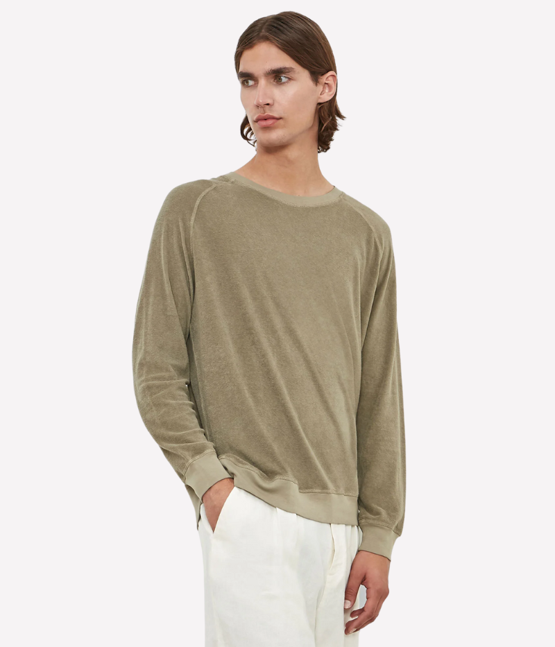 Loose-fit crew-neck sweatshirt in fleece terry cotton-linen jersey, featuring a relaxed silhouette and classic design. Made in Italy with soft, breathable fabric.
