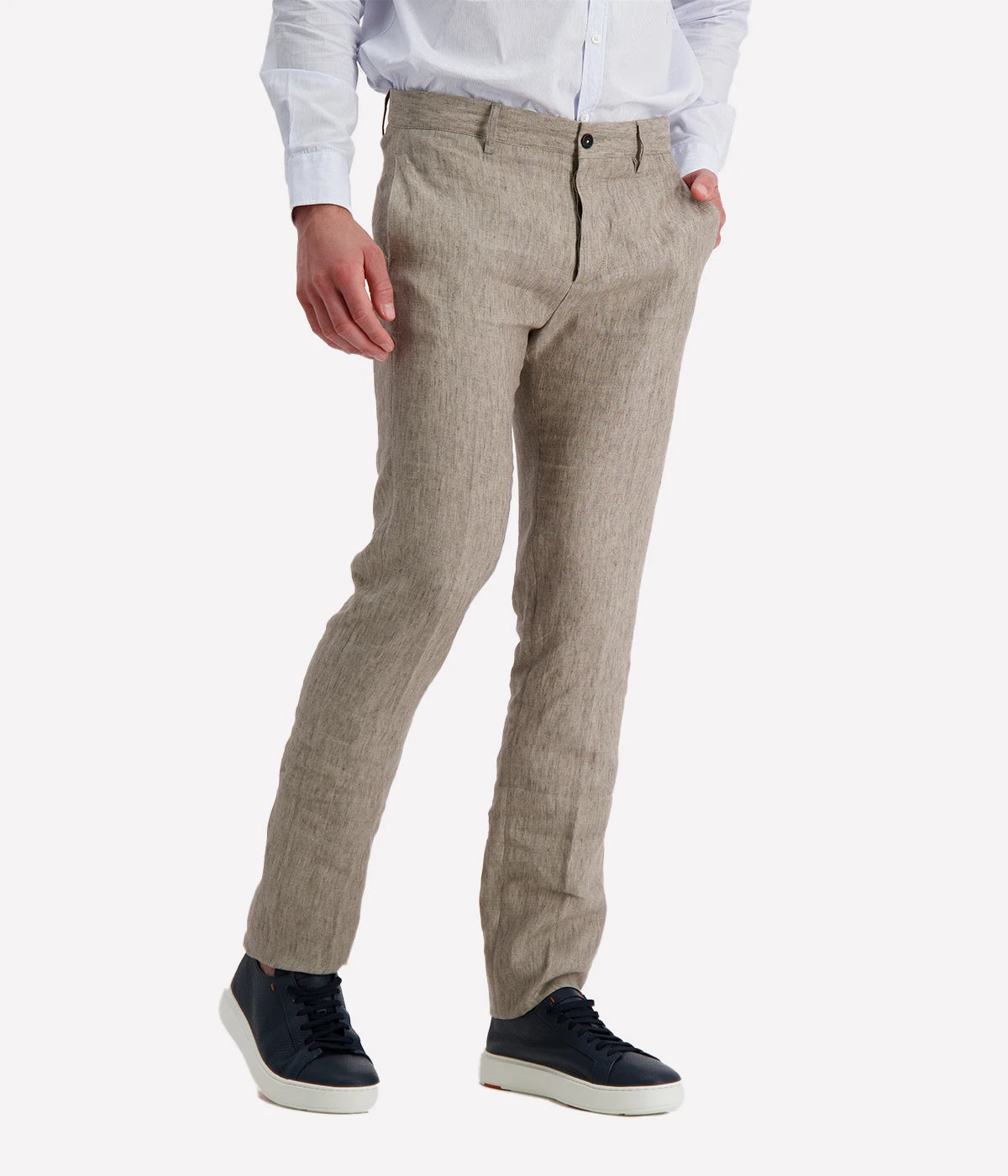Massimo Alba Men's slim-fit flat-front linen trousers with a straight-leg cut, offering a polished yet relaxed look. Crafted from 100% breathable linen for effortless sophistication. Made in Italy.