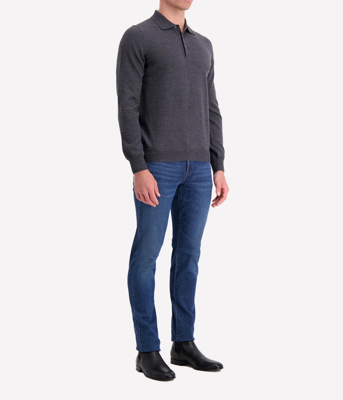 Gran Sasso Tennis long sleeve in 100% virgin wool, offering a durable and flexible fit for athletic activities, made in Italy