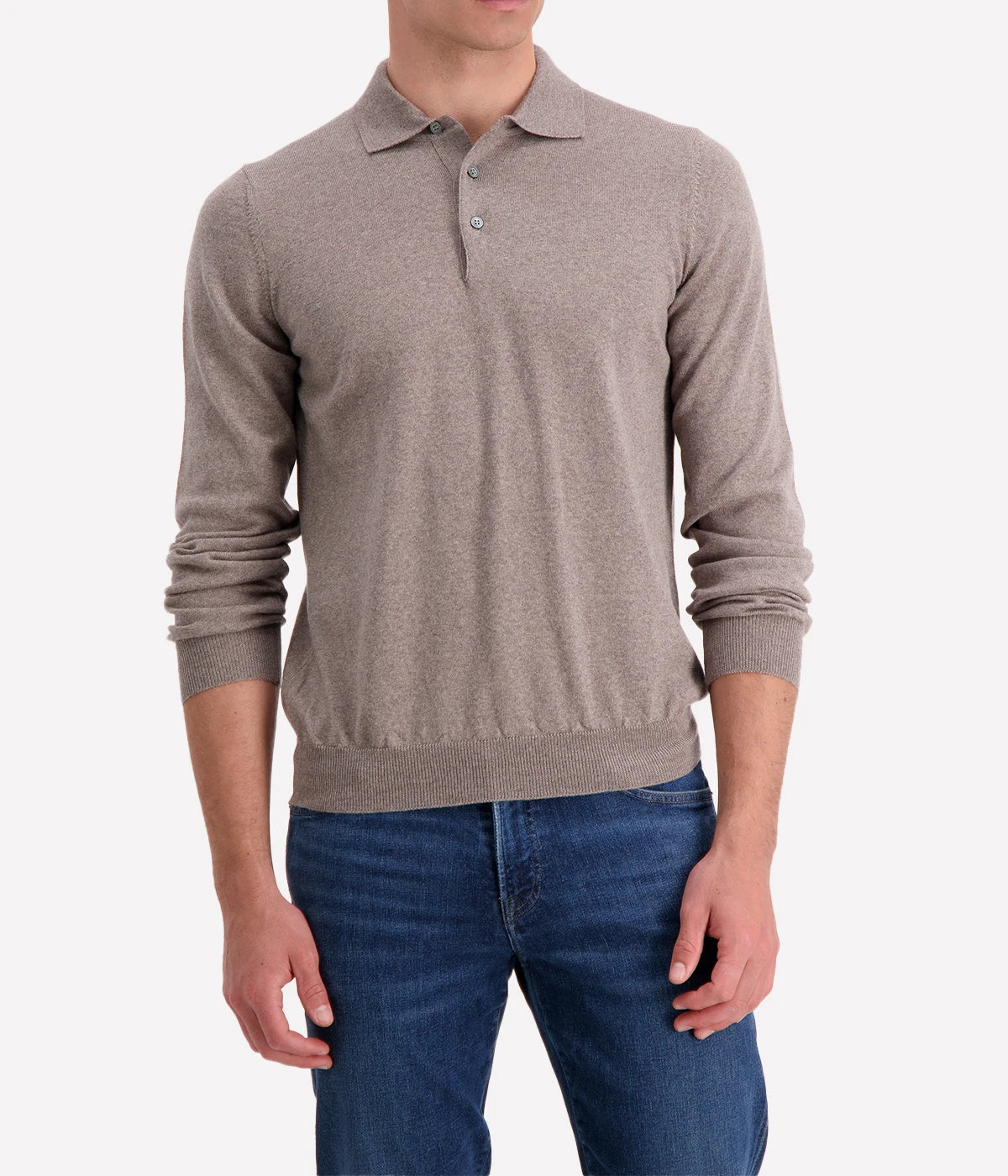 Gran Sasso Tennis long sleeve in 100% virgin wool, offering a durable and flexible fit, perfect for athletic activities, made in Italy.