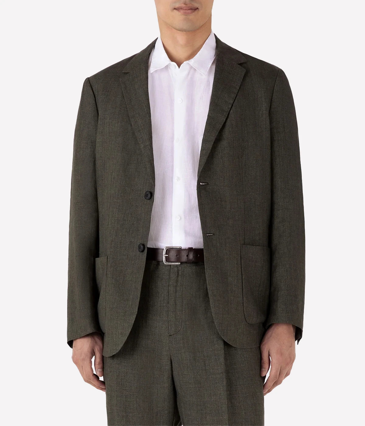 Men’s hunter green unstructured linen blazer with two-button closure, side pockets, and darted tailoring—crafted from lightweight Italian linen for summer sophistication.