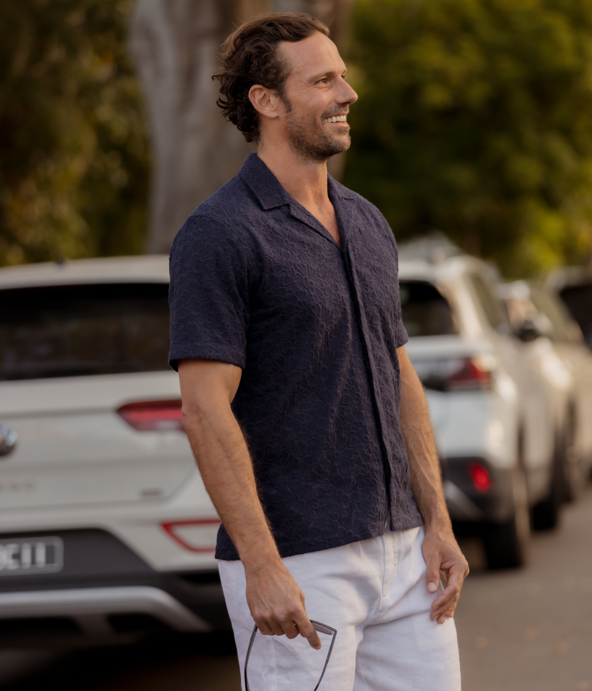 Maitan Broderie Anglaise Plant in Night Iris