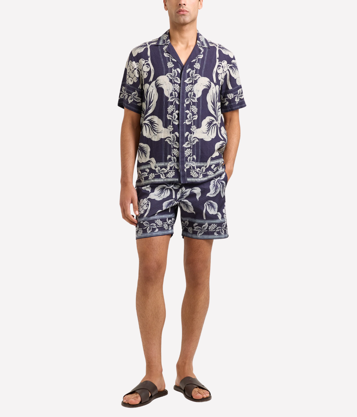 Maitan Linen Petrails Garland in Night Iris