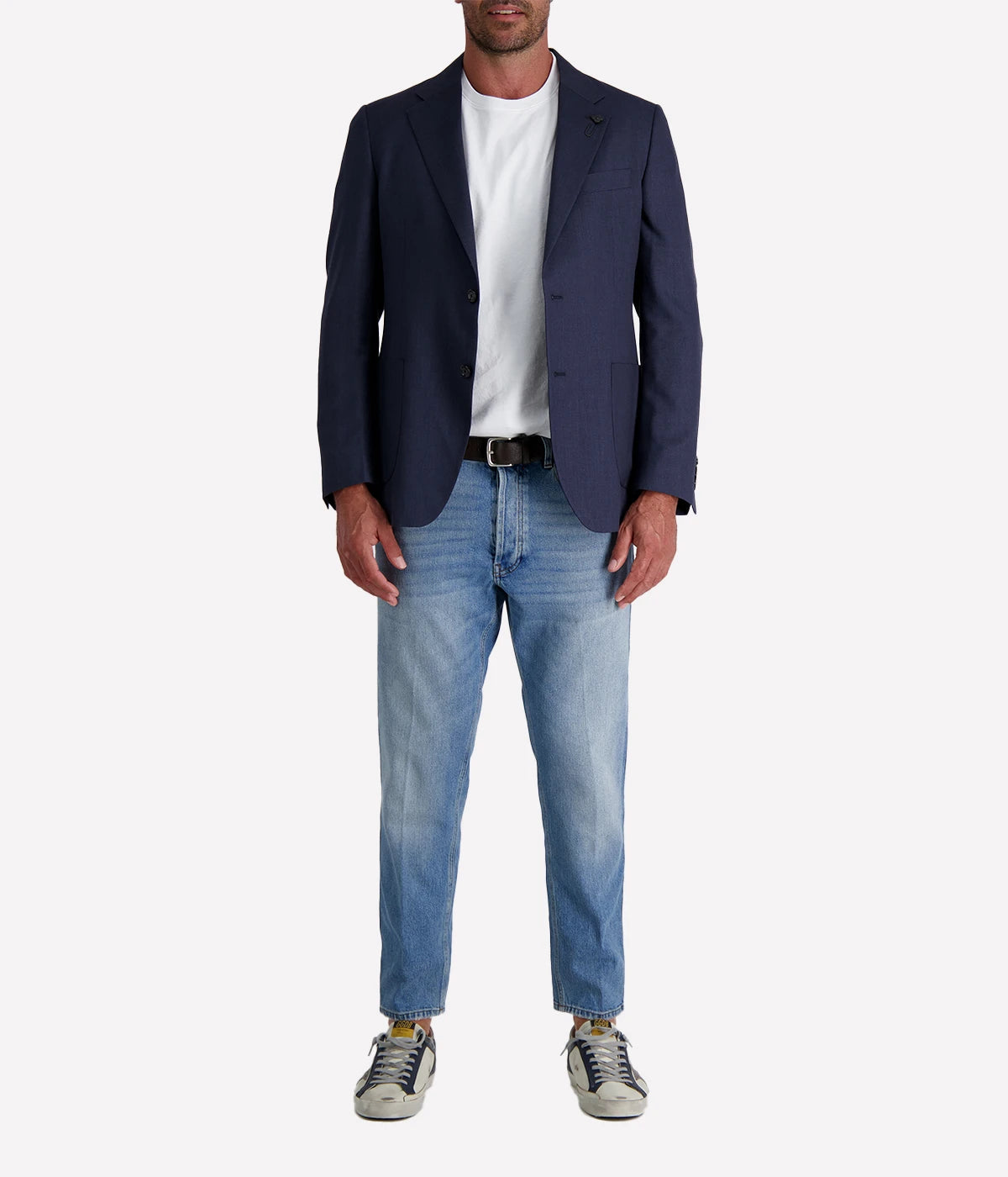 Navy Lardini tailored jacket featuring a single-breasted design, soft shoulders, and signature boutonnière detail, crafted in Italy from a blend of virgin wool and silk for a lightweight, elegant finish.