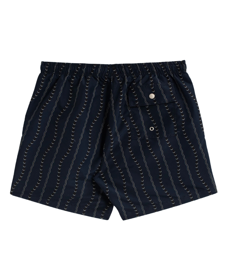 Navy swim trunks with an ocean-inspired stripe pattern by Bather. Made from 100% recycled quick-dry polyester, featuring reinforced side pockets, a snap-closure back pocket, and soft mesh lining for ultimate comfort. Perfect for beach days or poolside lounging.