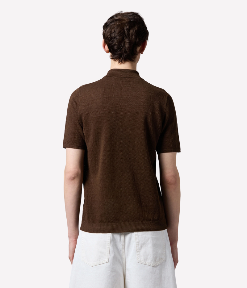 Roberto Collina linen buttonless polo shirt in piqué knit with ribbed trims, made in Italy.