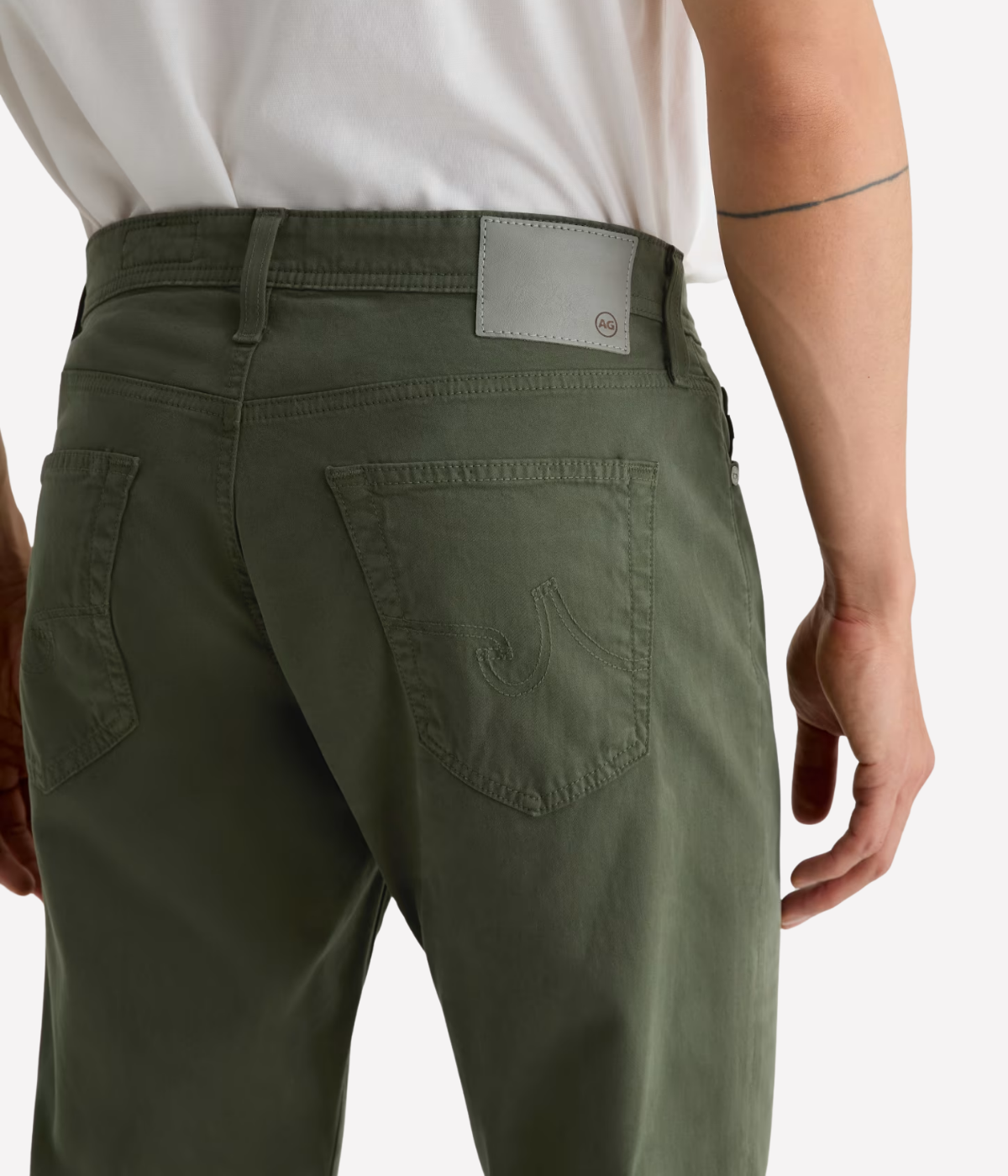 Tellis Jean in Urban Green