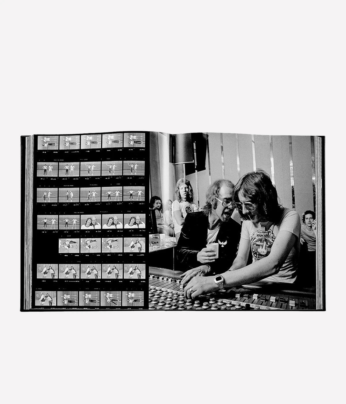 Terry Oneills Rock n Roll in Black