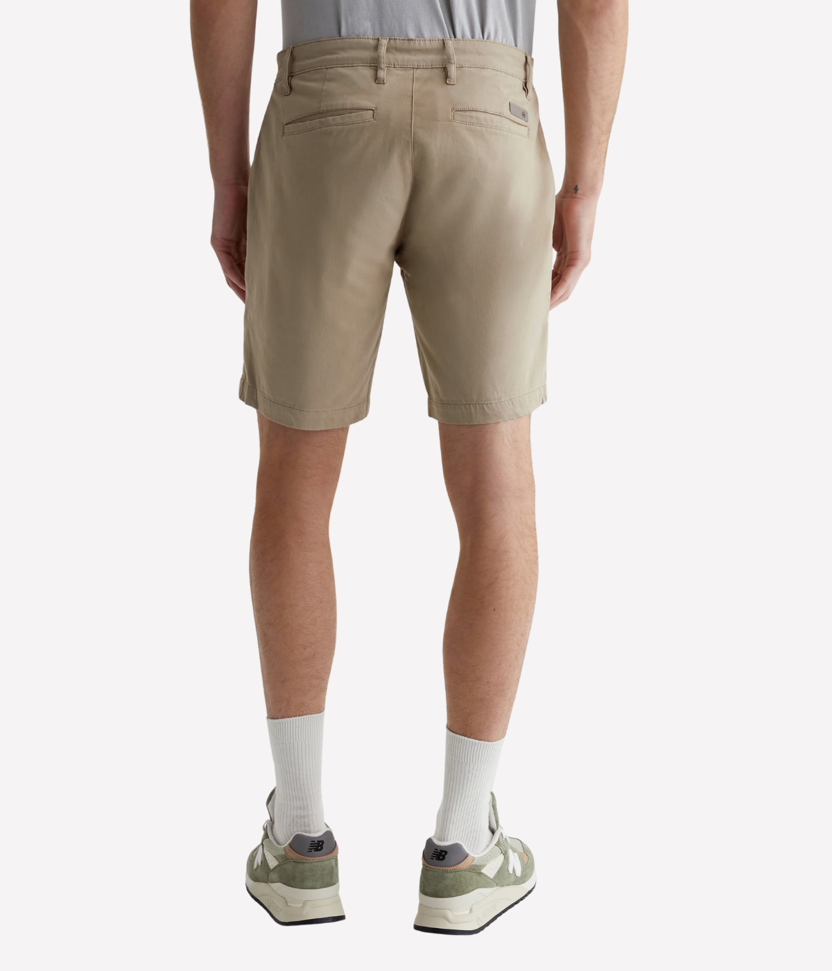 Wanderer Short in Dry Dust