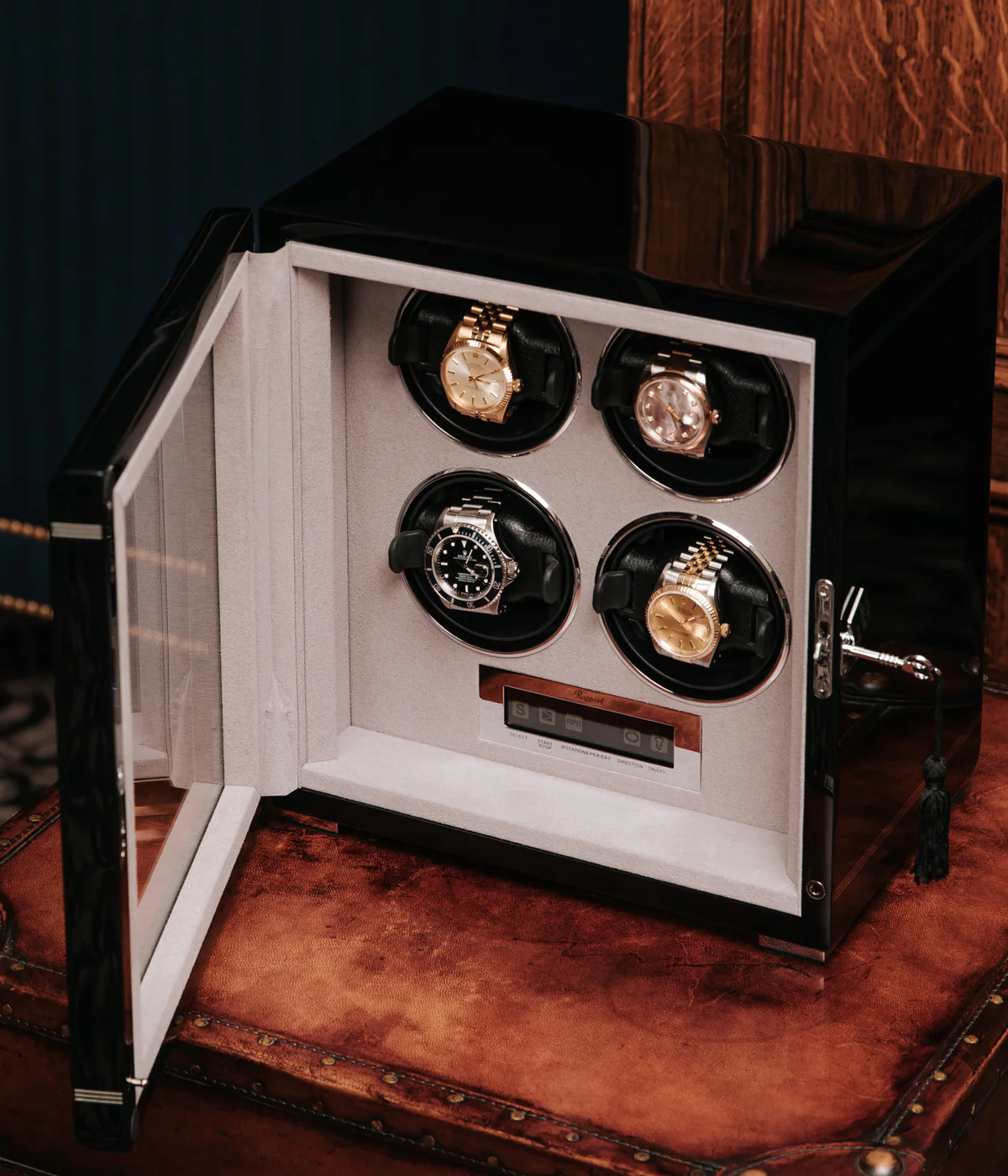 Formula Quad Watch Winder in Black
