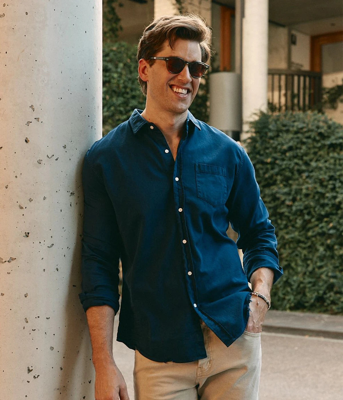 Luke Woven Button Up Shirt in Denim Navy