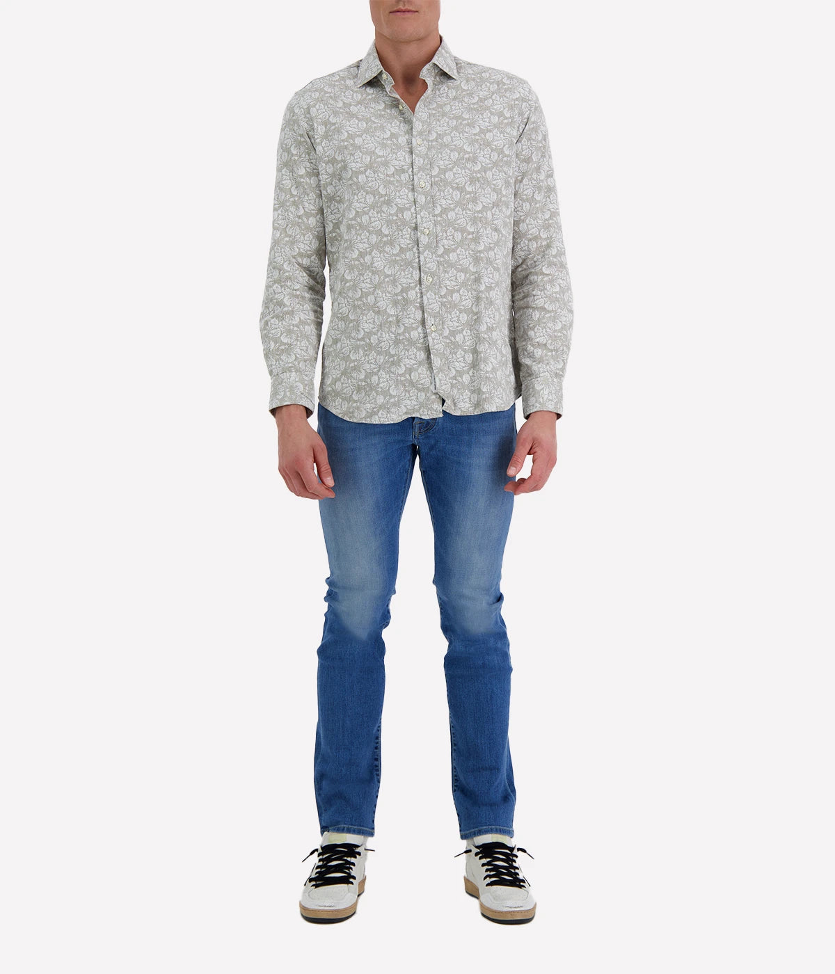 Slim Fit Shirt in Floral Print