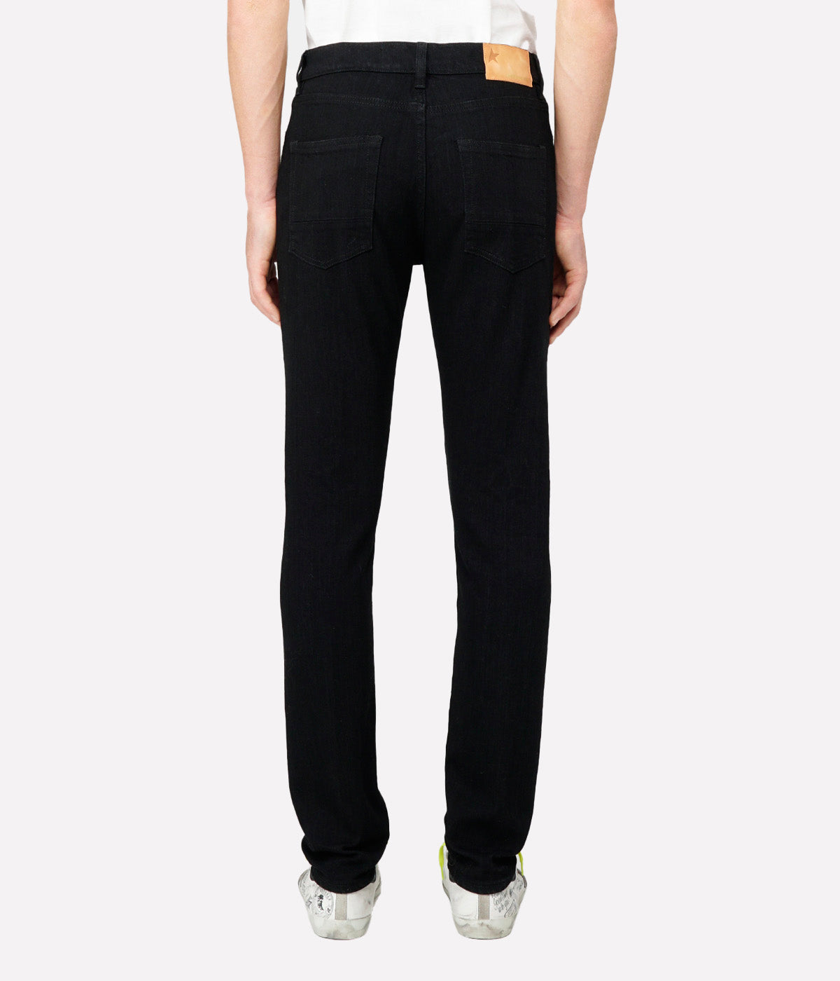 Alvaro Slim One Wash in Black