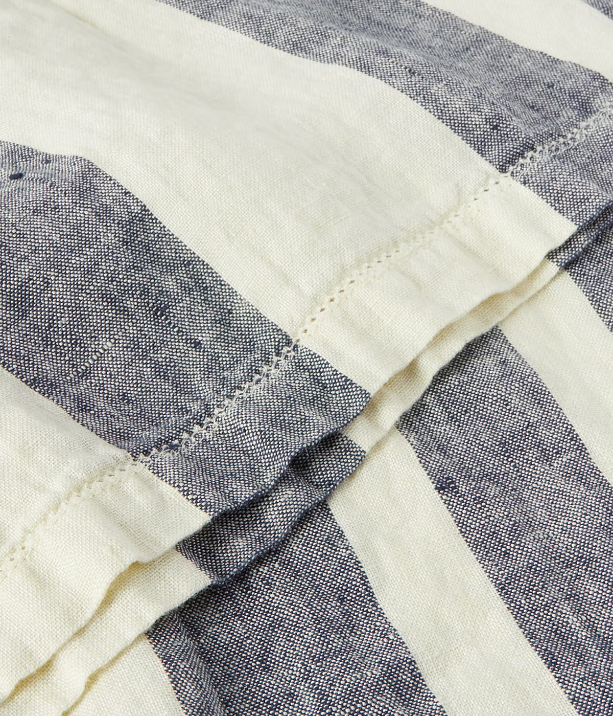 *FINAL SALE* Beach Towel in Arpoador Stripe Navy