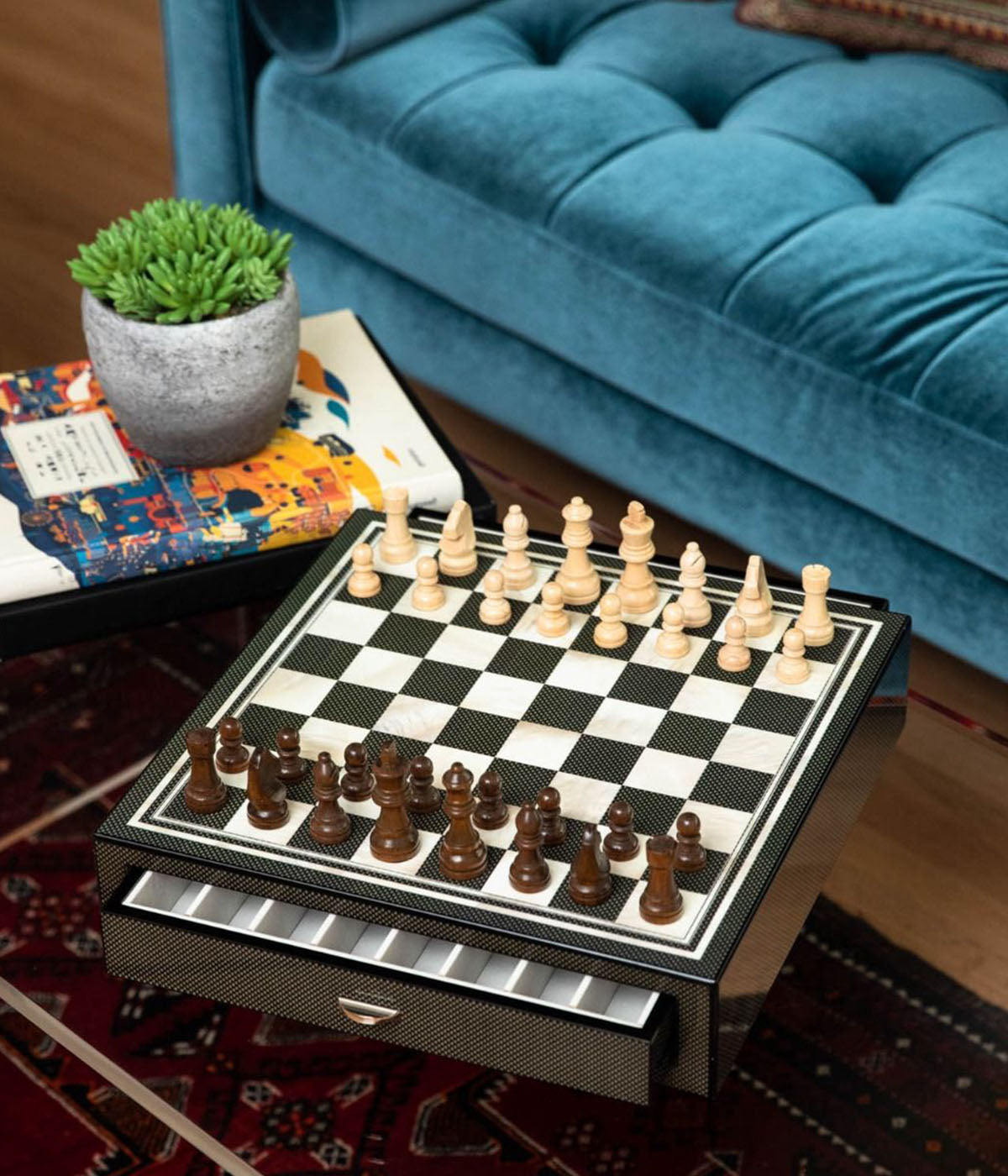 Large Chess Set in Carbon Fiber and Mother of Pearl