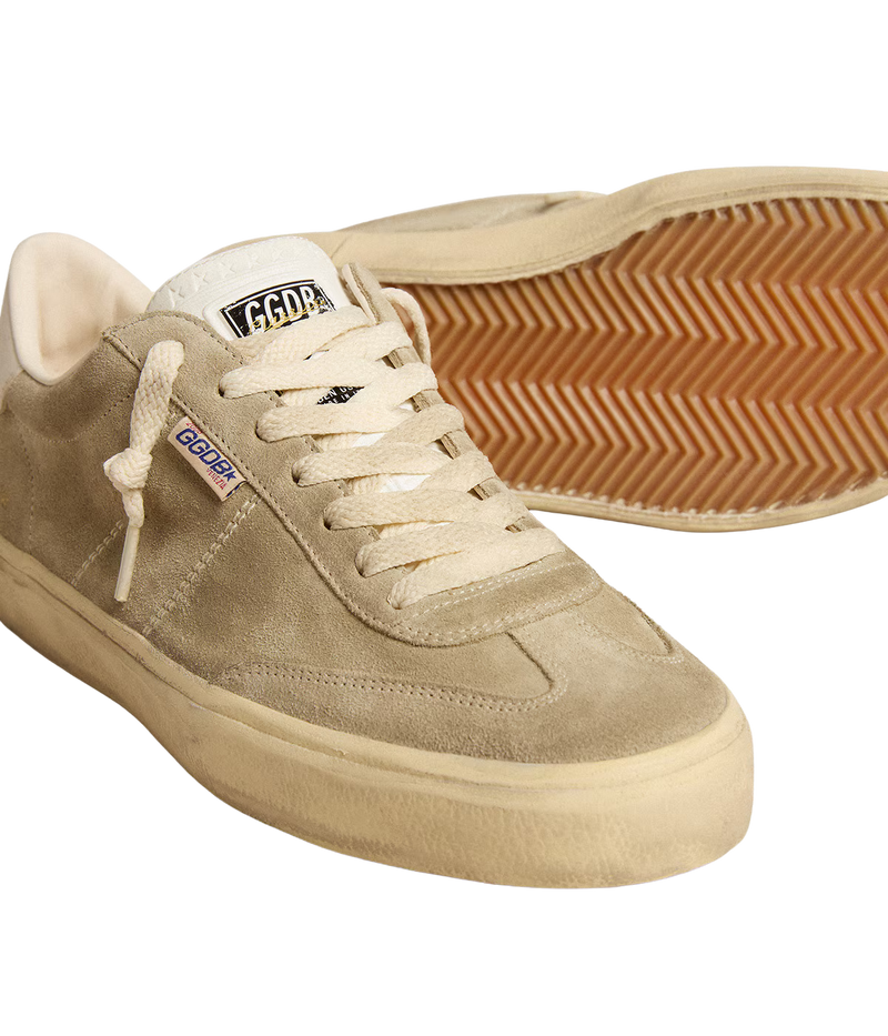Golden Goose Soul Star Sneaker in Taupe & Milk - Angled Front Shot