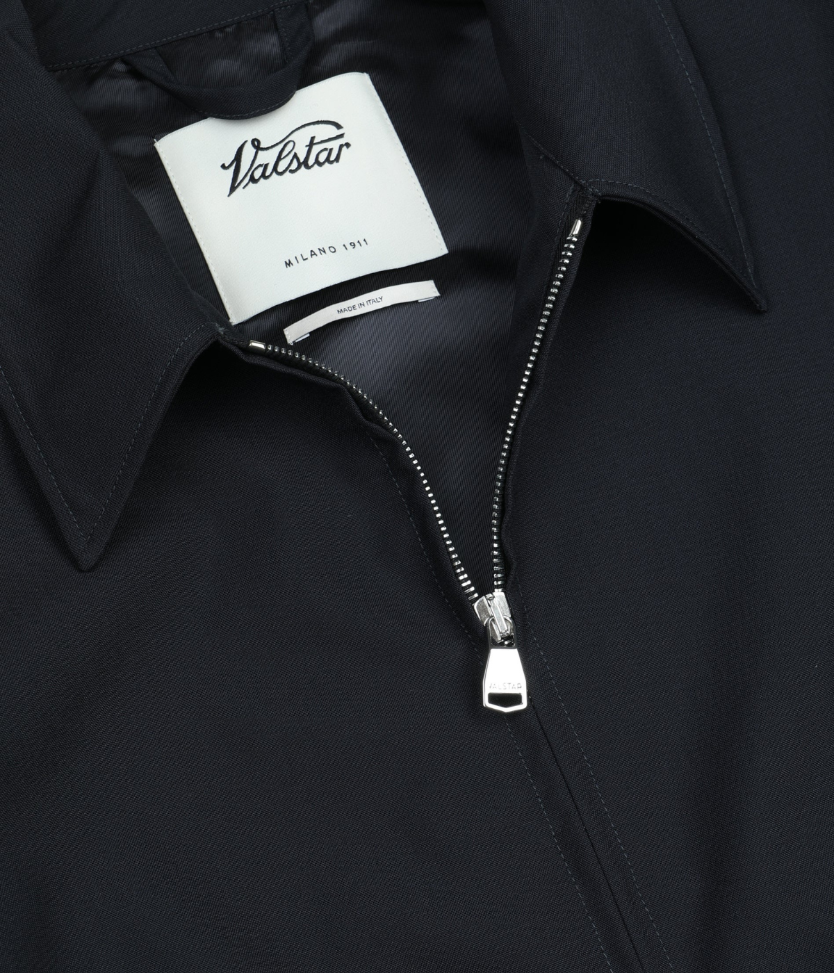 Valstar Stan Bomber Jacket in Navy - Close Up on Zipper
