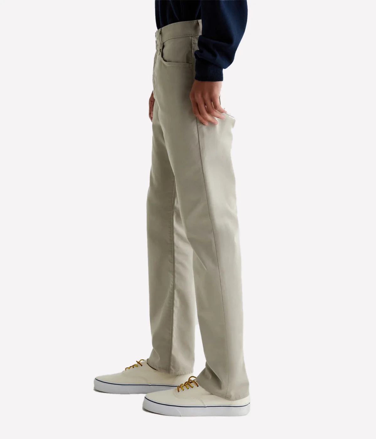 Everett Slim Straight Jeans, offering a relaxed yet refined fit with a slight taper at the leg. Crafted from lightweight, breathable Airluxe™ fabric and stretch-infused for comfort. Featuring five-pocket styling for a versatile look. Material: 53% Cotton, 44% Polyester, 3% Elastane. Made in USA.