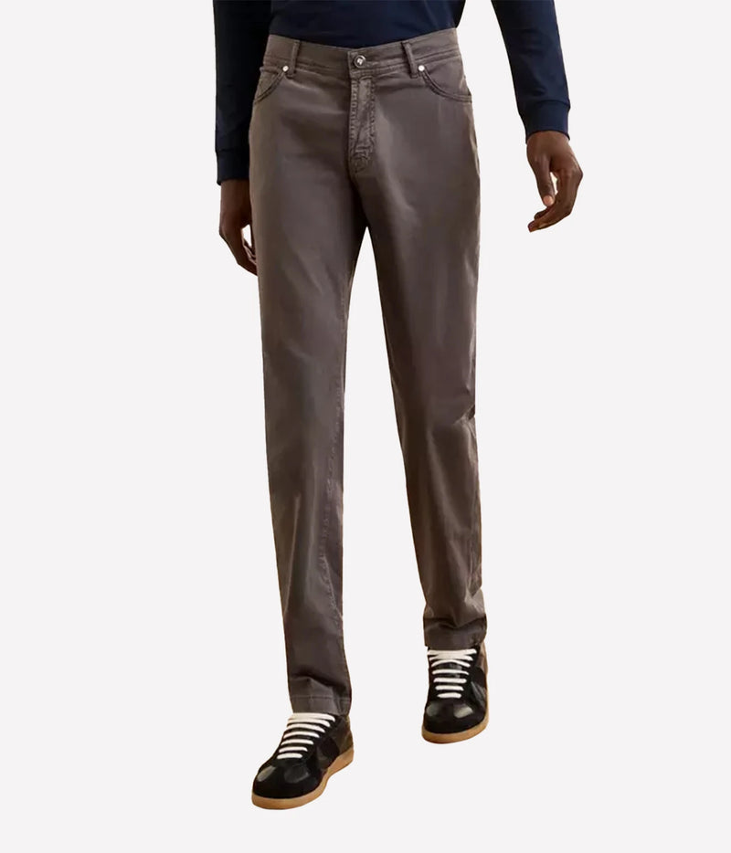 Man wearing Marco Pescarolo Neranom Cotton Five-Pocket Trouser in Grey with dark shoes, front view