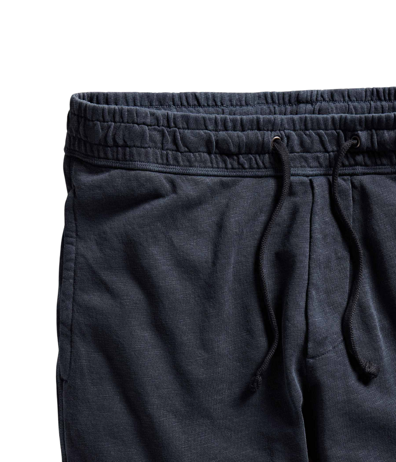 James Perse Vintage French Terry Sweatpant in Deep – close-up of elasticated drawstring waistband highlighting casual comfort and garment-dyed finish.