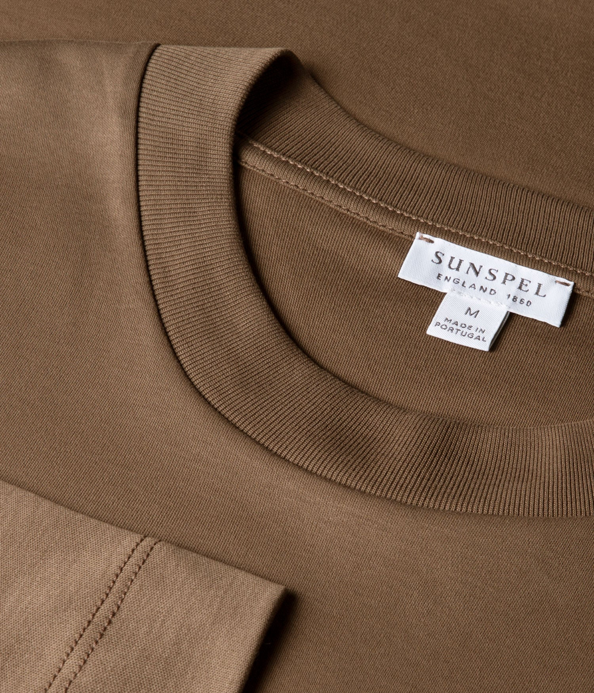 Long Sleeve Heavyweight T-Shirt In Dark Cedar