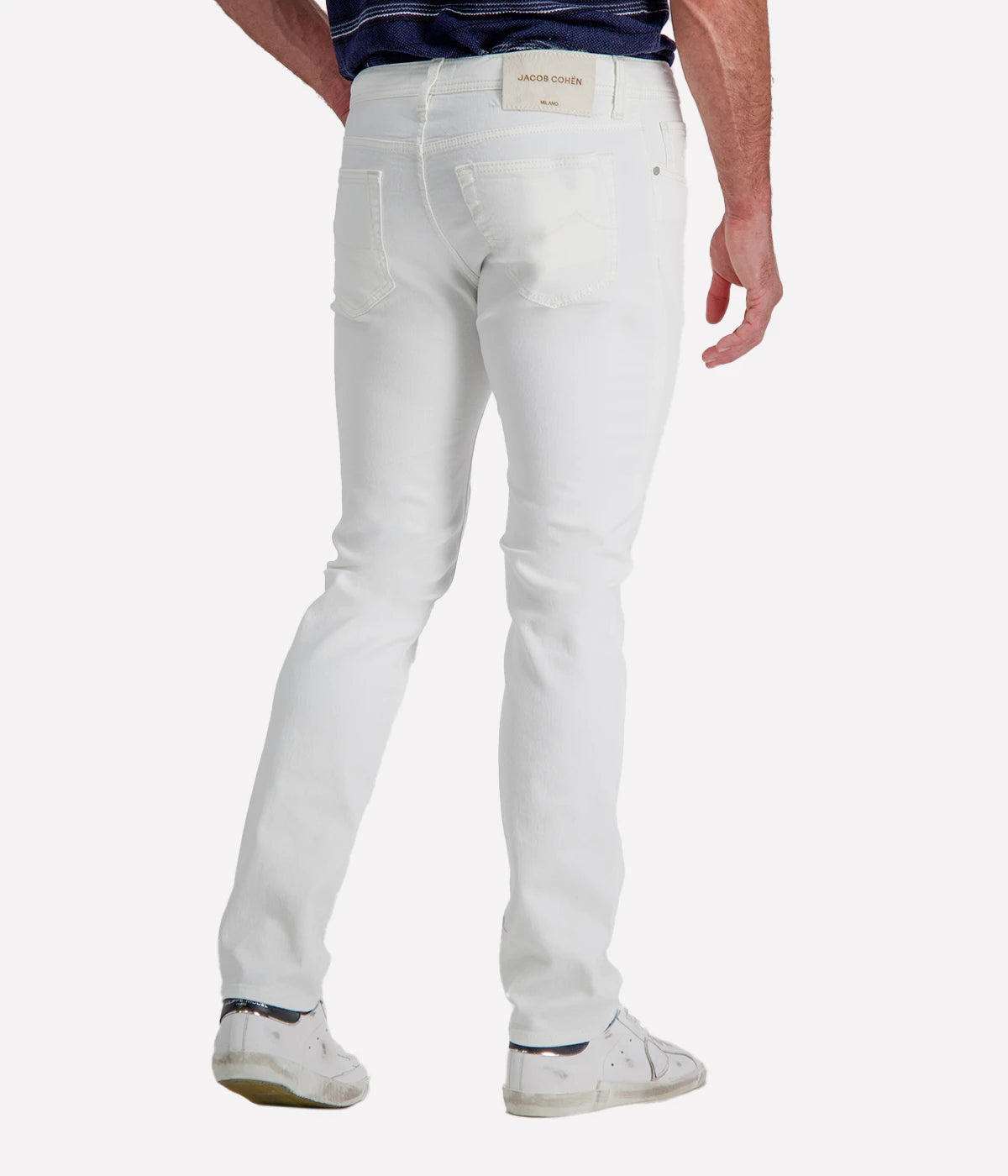 Jacob Cohën Bard Slim Fit Pant 5 PKT in W00D Off White Suede Patch – Back View 5-Pocket Trousers