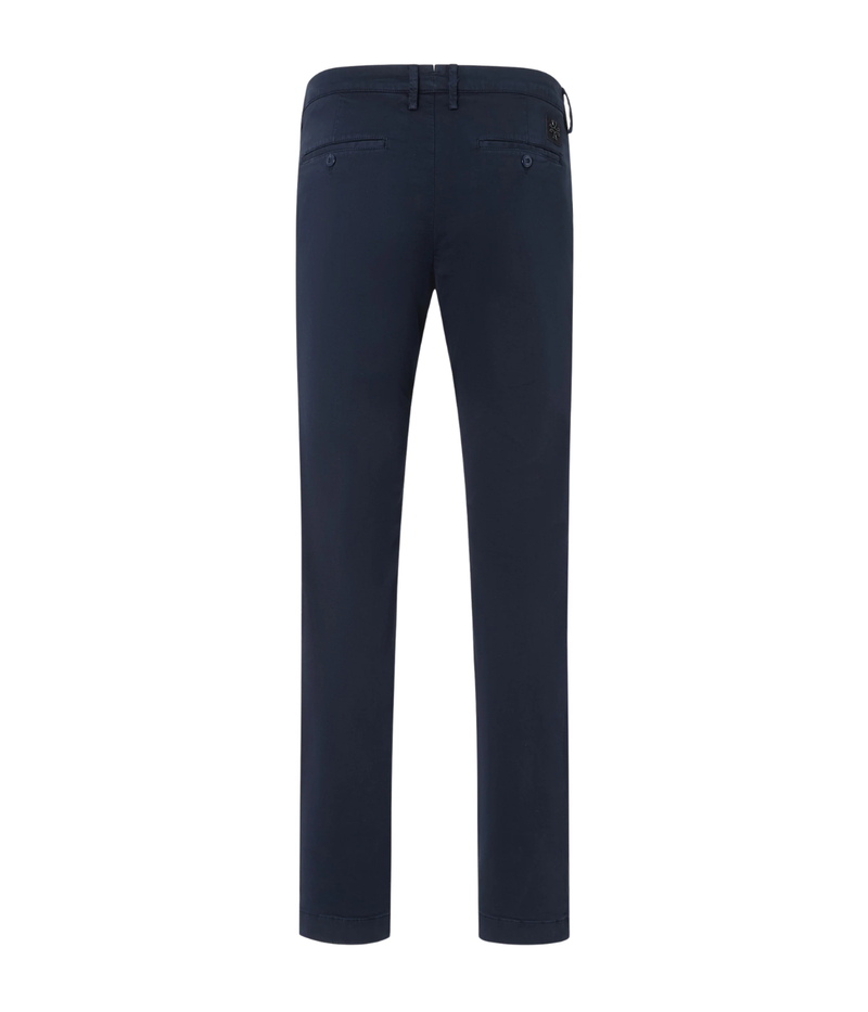 Jacob Cohen Pantalone Slim Fit Bobby in Navy Blue flat lay back view full length featuring suede logo patch