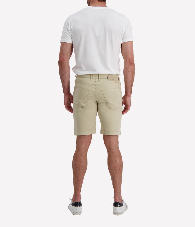 Jacob Cohën Nicolas Bermuda 5 PKT Slim Fit in C99 Light Beige Suede Patch – Back View Tailored Bermuda Shorts
