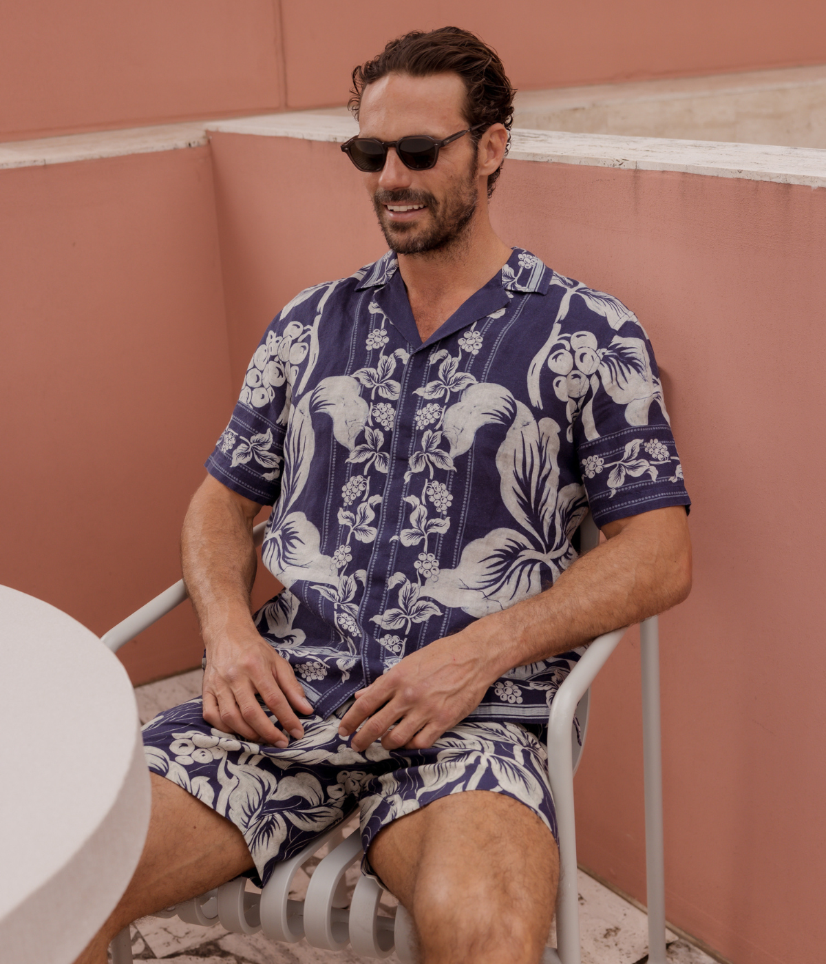 Maitan Linen Petrails Garland in Night Iris