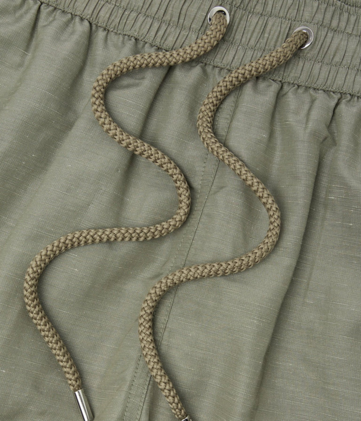 Frescobol Carioca Rio Linen Blend Swim Short in Palm Green – Close Up View on  Drawstring Swim Shorts