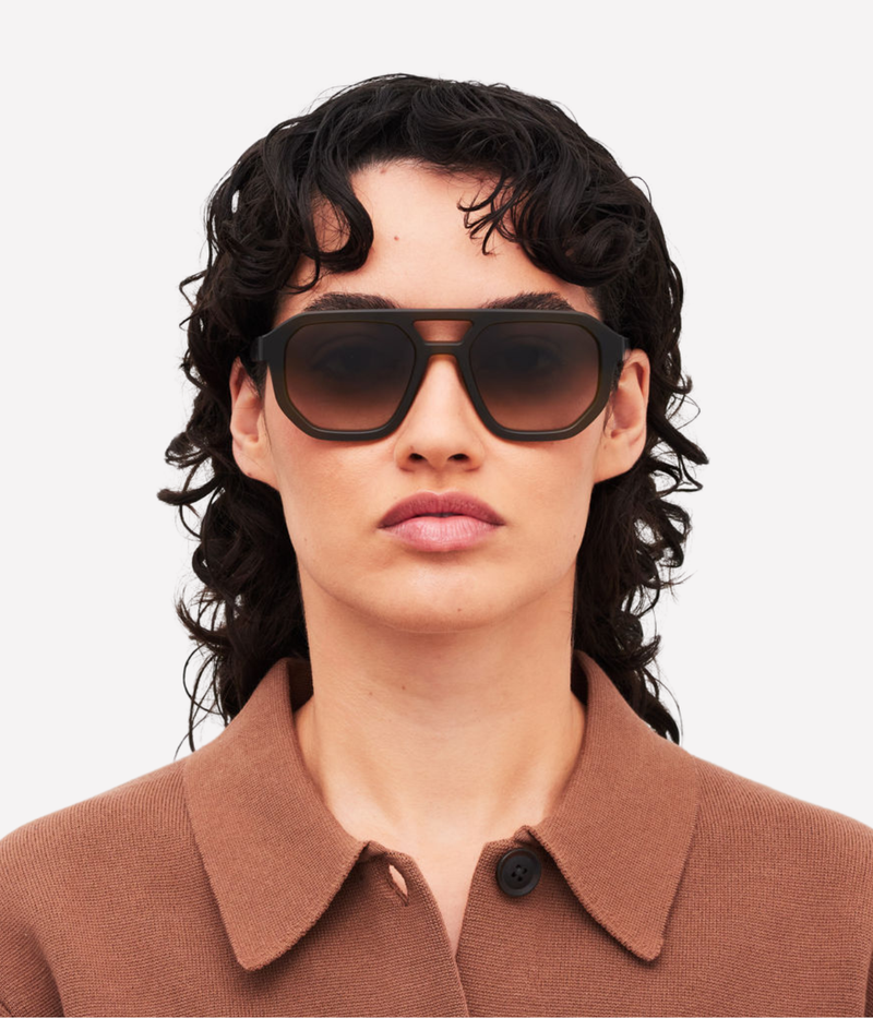 Amare Sun C182 in Chilled Raw Peridot