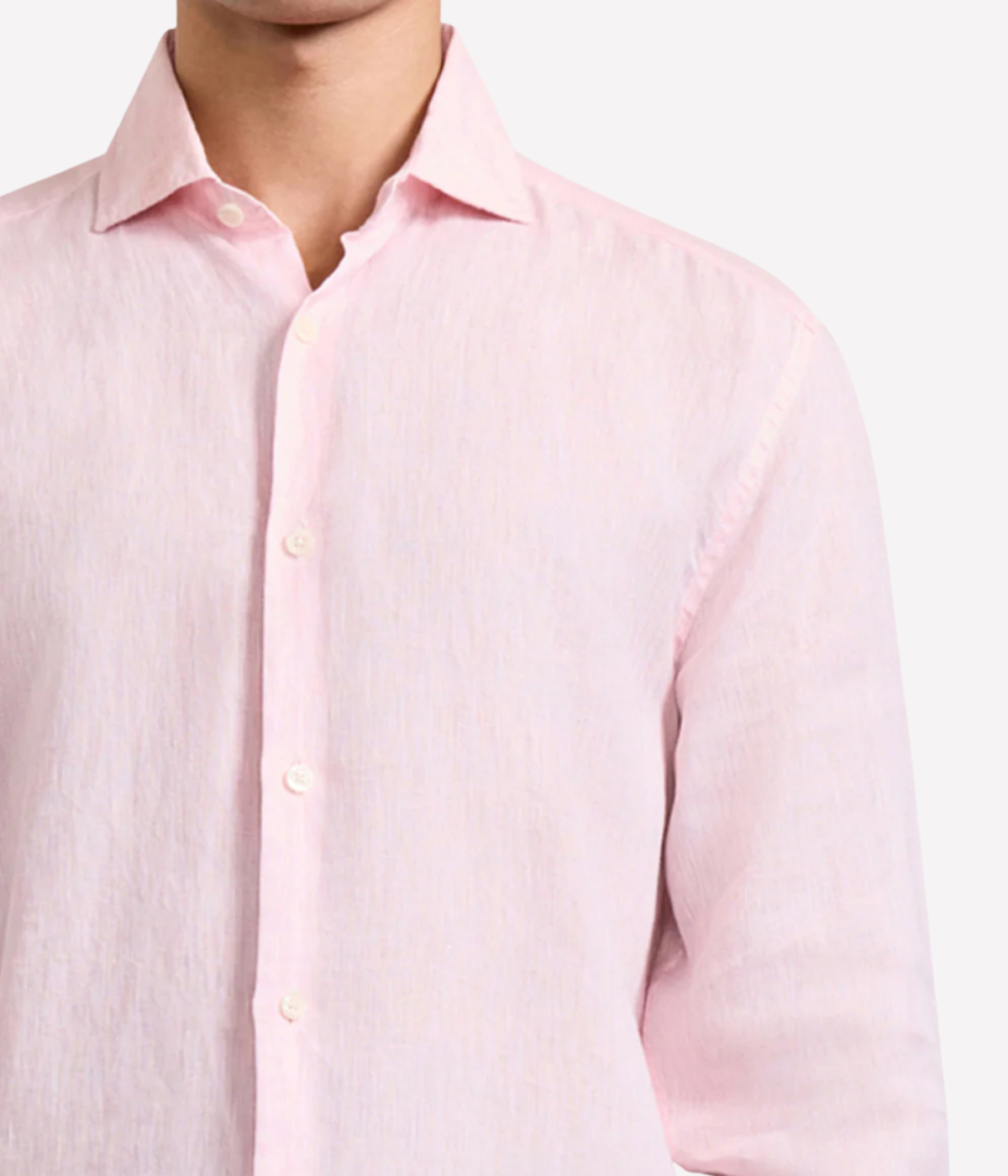 Front view of the Antonio Long Sleeve Linen Shirt by Frescobol Carioca, crafted from 100% fine Italian linen. This luxury men's dress shirt features a structured dress collar with stiffeners, imitation mother of pearl buttons, and a full placket. Designed in a regular fit, it blends relaxed tailoring with refined style for effortless occasion dressing.