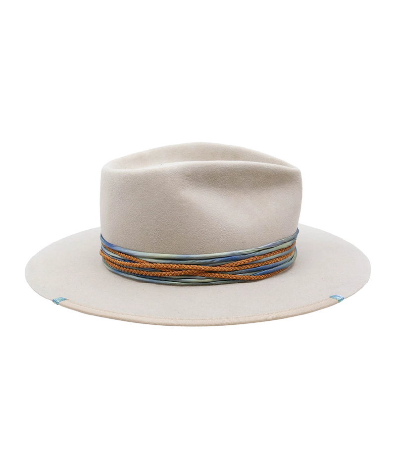 Banyon 5.0 Hat in Silver Belly
