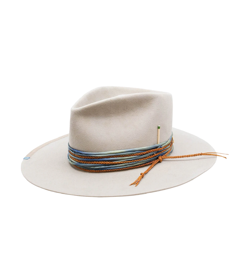 Banyon 5.0 Hat in Silver Belly
